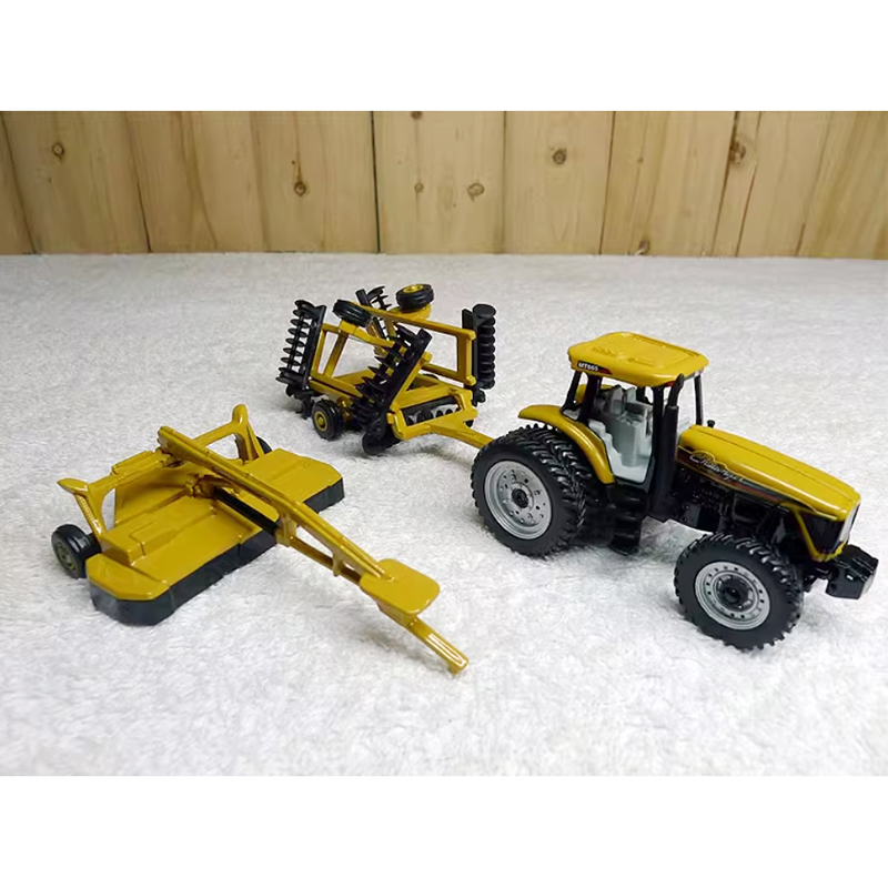 ERTL Diecast 1:64 Scale Challe - огляд і ціна Farming Agriculture Model