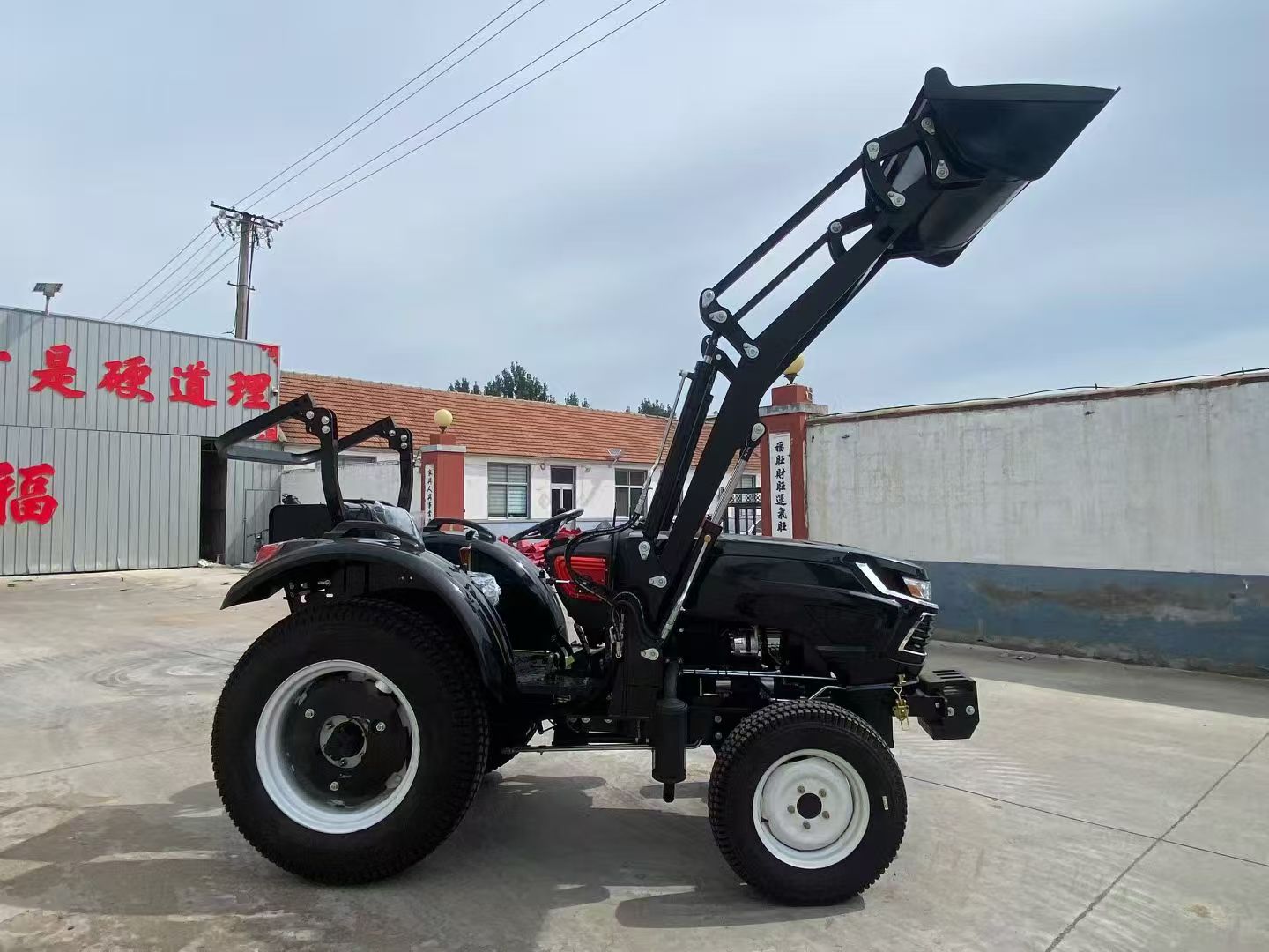50HP 4WD Farm Tractor Global Q - огляд і ціна Farming Africa